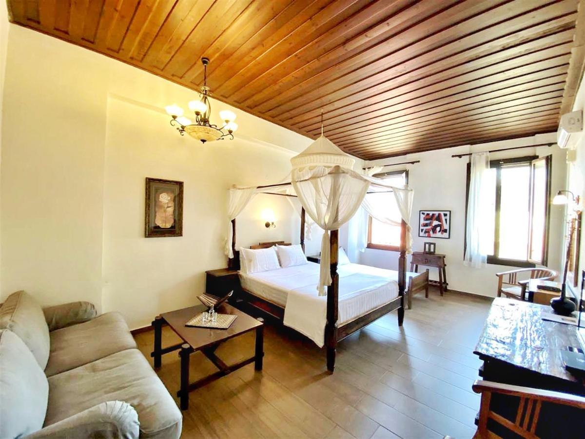 Boutique Hotel Del Doge La Canea Exterior foto